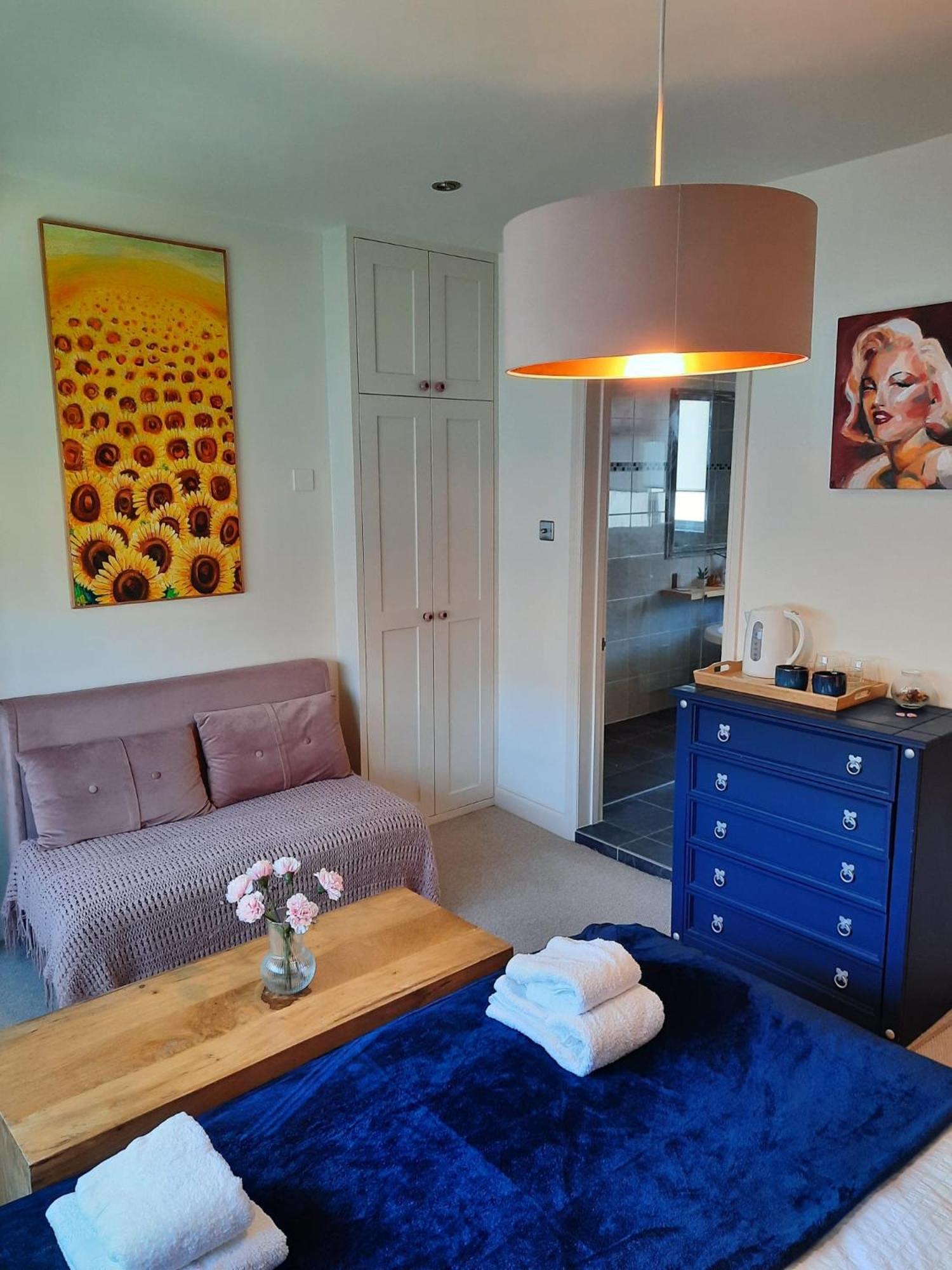 Super King Bedroom With Large Ensuite Brighton Exteriör bild